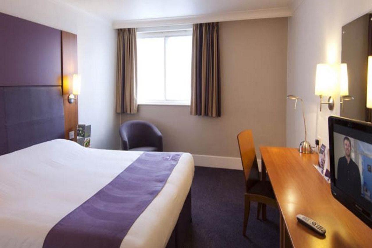 Premier Inn Dunstable / Luton المظهر الخارجي الصورة