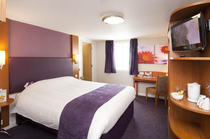 Premier Inn Dunstable / Luton المظهر الخارجي الصورة