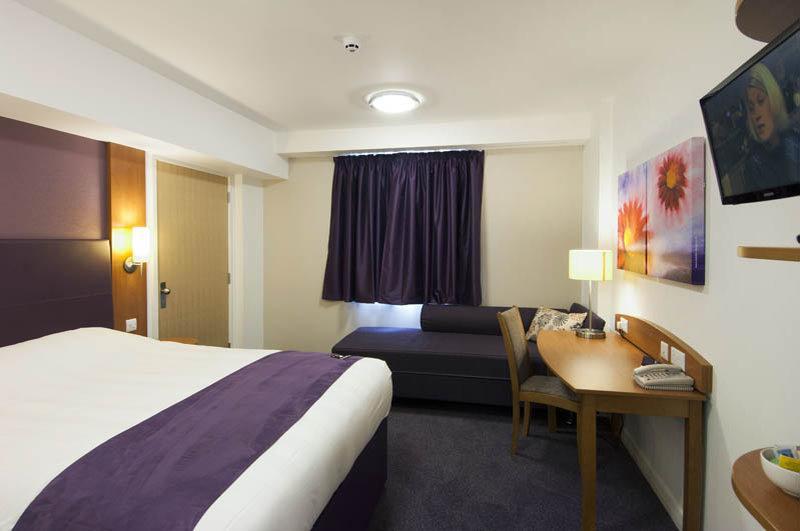 Premier Inn Dunstable / Luton المظهر الخارجي الصورة